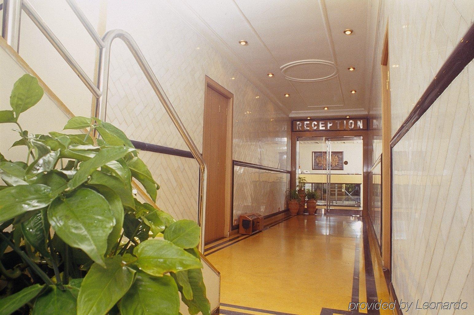 호텔 미드랜드 뭄바이 내부 사진